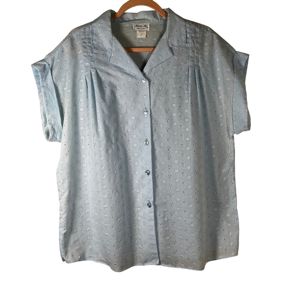 Above All Vintage 80s Light Blue Floral Eyelet Short Sleeve Button Blouse Size 6